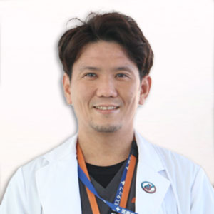 診療看護師 清水　新